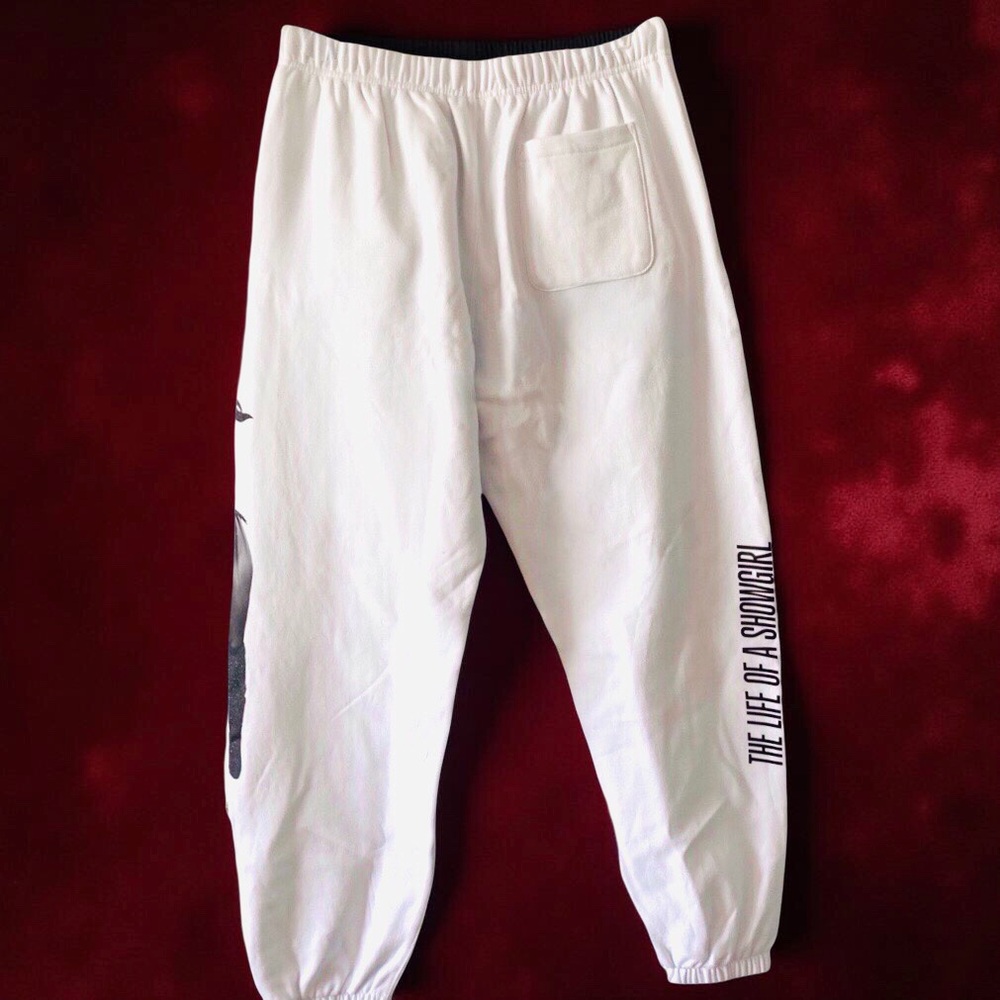 Taylor Swift Life of a Showgirl Sweatpants XL – Official Merch white - Picture 3 of 8